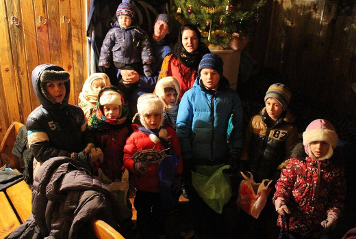Новогодние праздники в кругу родных зима 2016