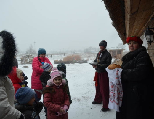 Песни и танца в лагере КАНИКУЛЫ ДУШИ для всей семьи